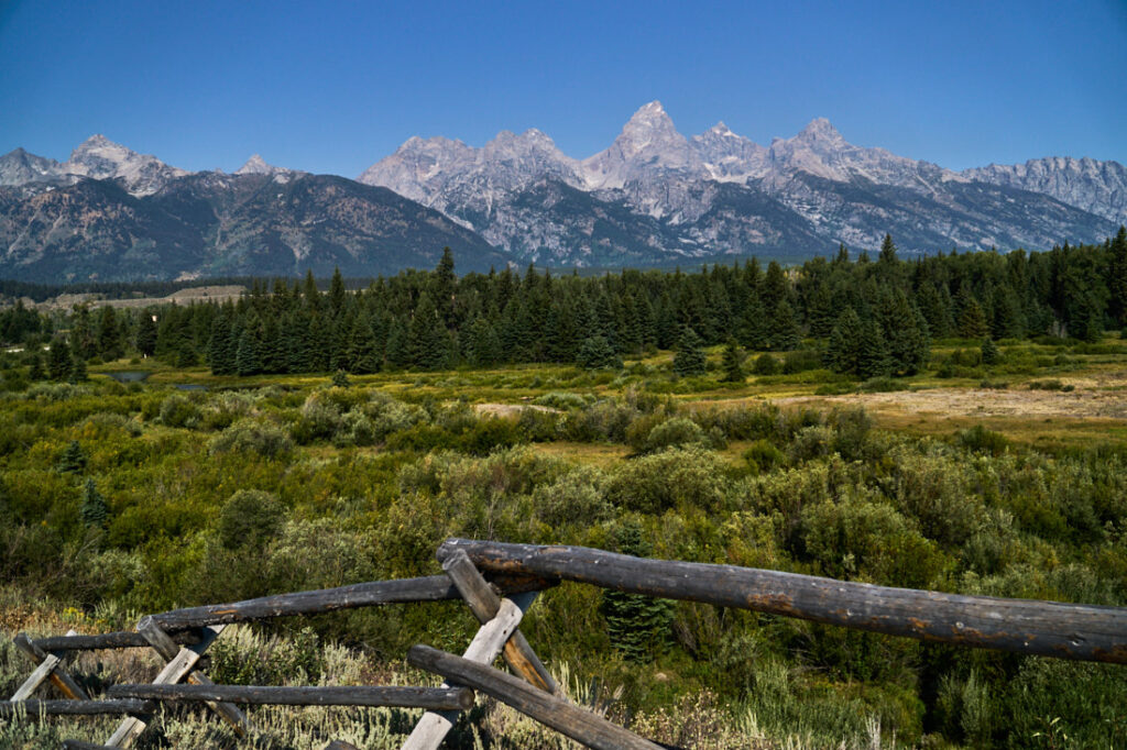 pics 8, grte jpeg 82721100 adobe srgb ma c dsc00335